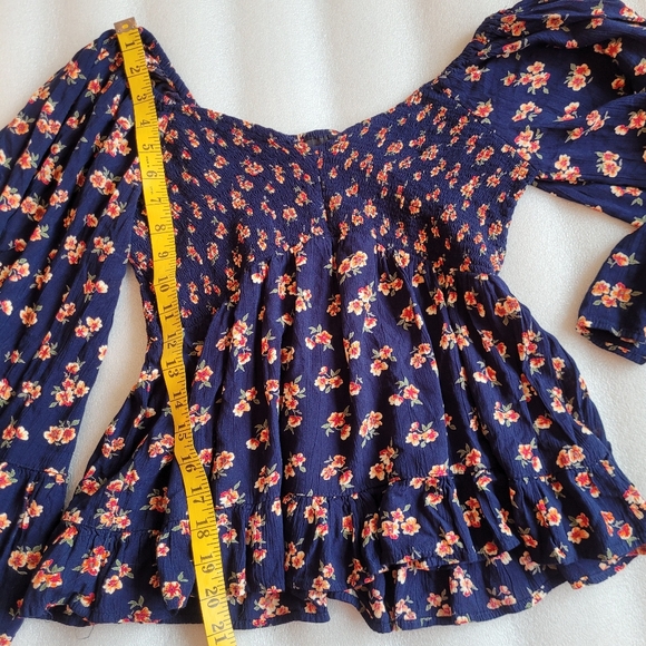 Boho Bell Sleeves Smocked Floral Print Top Ruffle Cottagecore Navy Blue XL - Picture 11 of 13